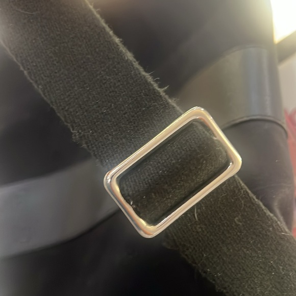 Coach messenger bag soft canvas material all black leather trim w lots of pocket - Picture 11 of 16